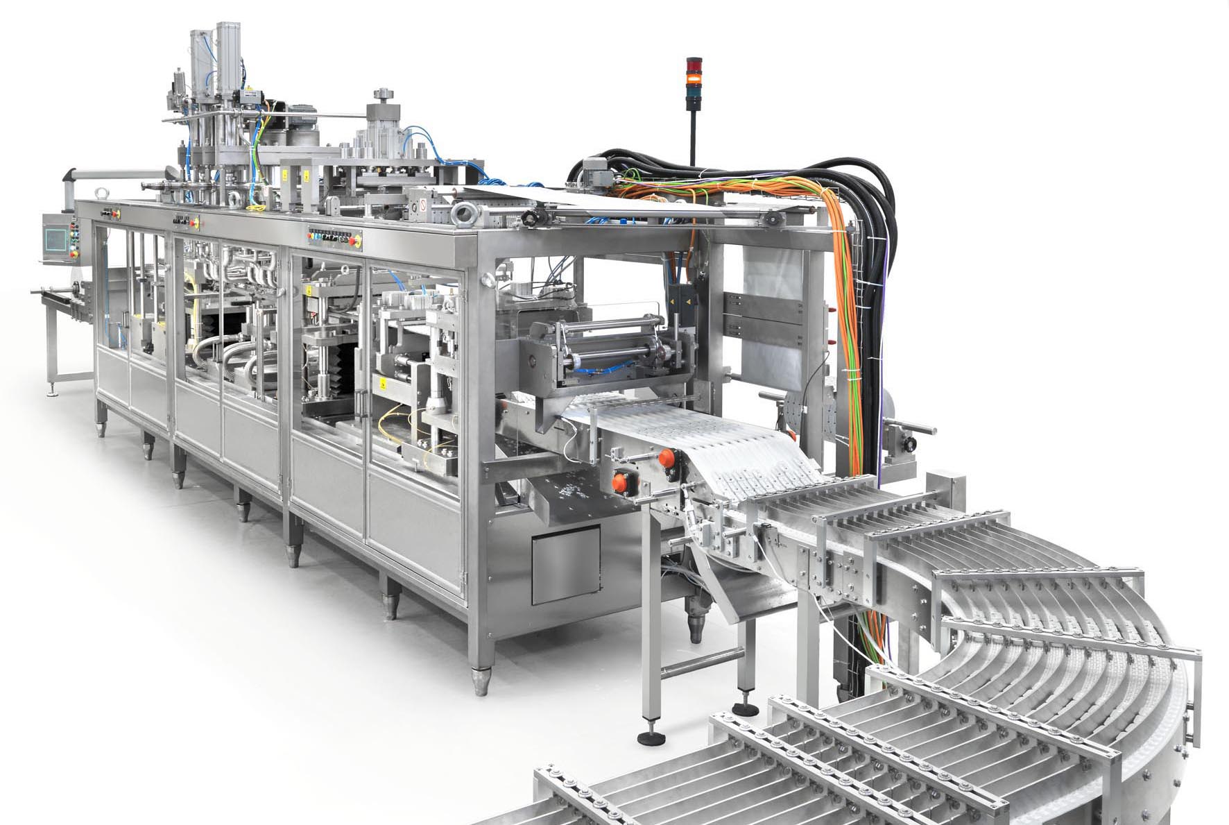 Machine chose. GS Pack Aseptic filling Machine. Sacmi Packaging tfs012a. Filler станки. Sacmi filling Комбиблок.
